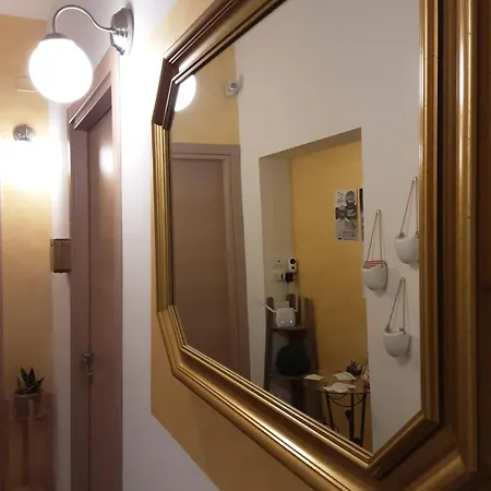 Officina Urban Sleep Bed & Breakfast