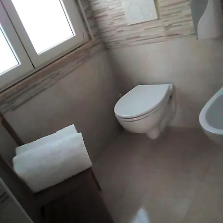 Officina Urban Sleep Bed & Breakfast 3*