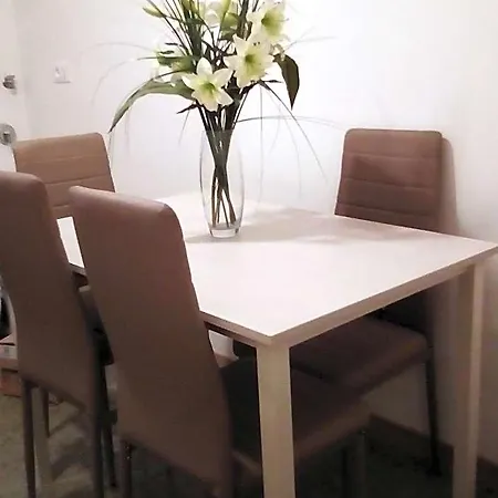 Officina Urban Sleep Bed & Breakfast