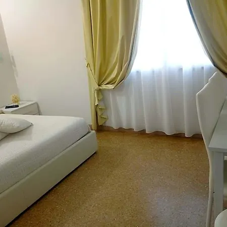 Officina Urban Sleep 3*
